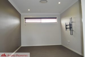 37 Parkgrove St, Birkdale, QLD 4159 Australia