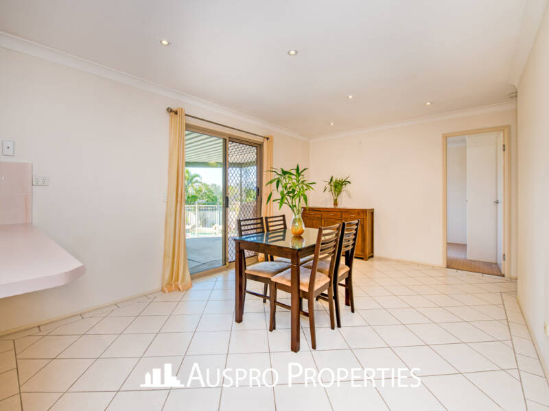 13 Lindstrom Court, Runcorn, QLD 4113 Australia