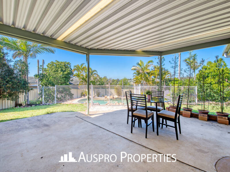 13 Lindstrom Court, Runcorn, QLD 4113 Australia