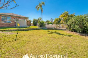 13 Lindstrom Court, Runcorn, QLD 4113 Australia
