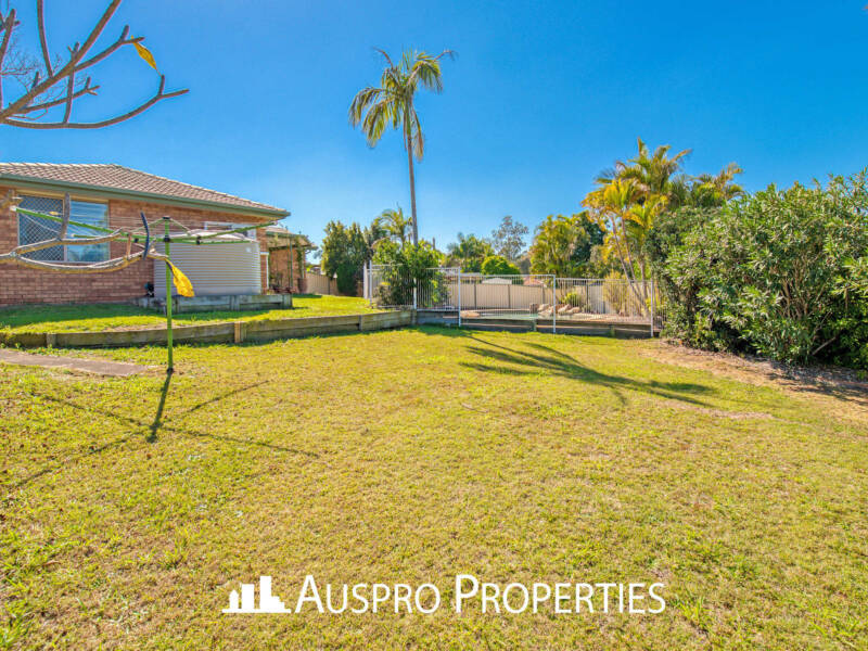 13 Lindstrom Court, Runcorn, QLD 4113 Australia