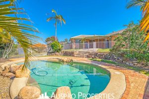 13 Lindstrom Court, Runcorn, QLD 4113 Australia