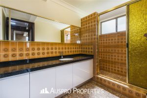 9 Karalee, Sunnybank, QLD 4109 Australia