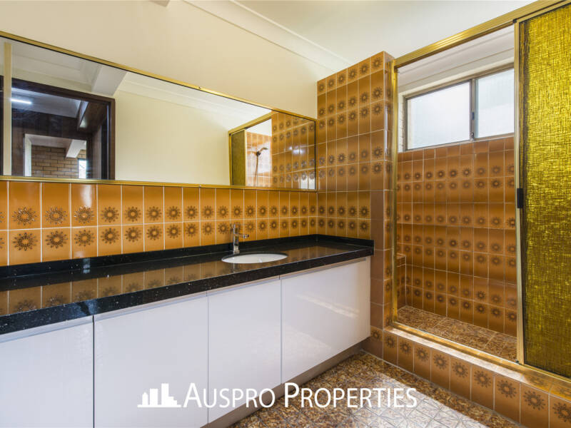 9 Karalee, Sunnybank, QLD 4109 Australia