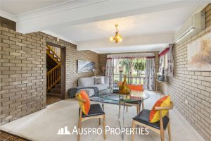 9 Karalee, Sunnybank, QLD 4109 Australia