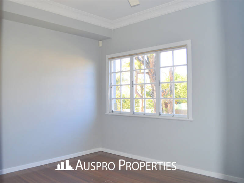 42 Lorinya St, Mansfield, QLD 4122 Australia