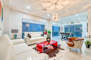 72 Hawthorn Circuit, Stretton, QLD 4116