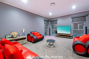 72 Hawthorn Circuit, Stretton, QLD 4116