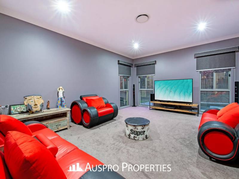 72 Hawthorn Circuit, Stretton, QLD 4116