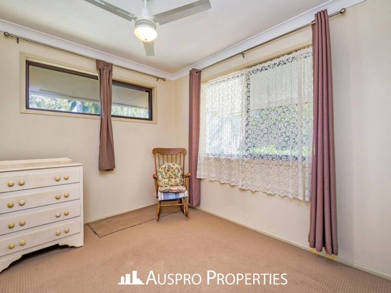 50 Greenmeadow Rd, Mansfield, QLD 4122 Australia