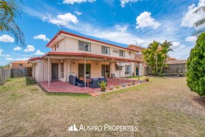33 Chanel Crescent, Eight Mile Plains , QLD 4113 Australia