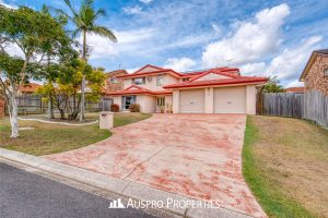 33 Chanel Crescent, Eight Mile Plains , QLD 4113 Australia