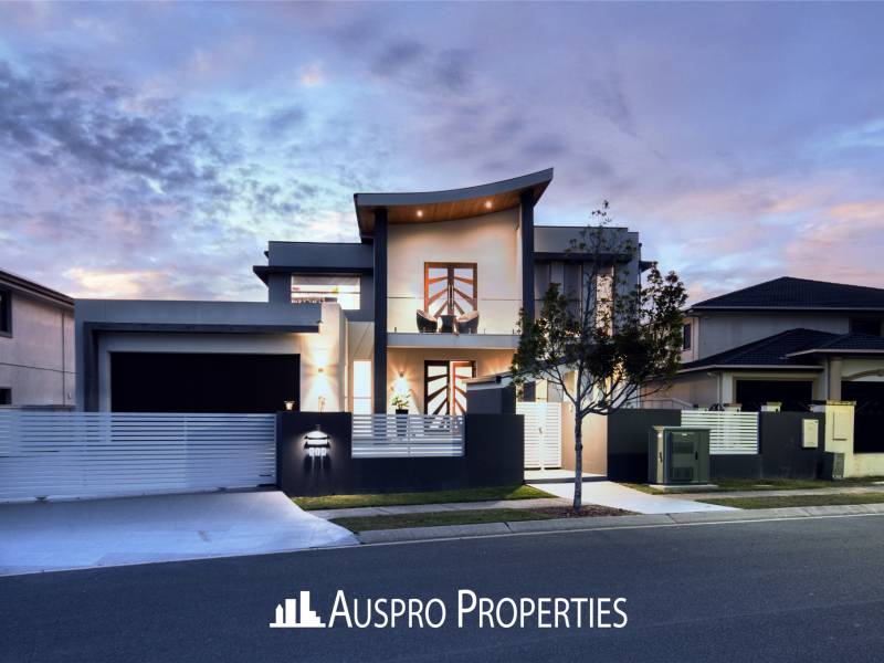 110 The Parkway, Stretton, QLD 4116 Australia