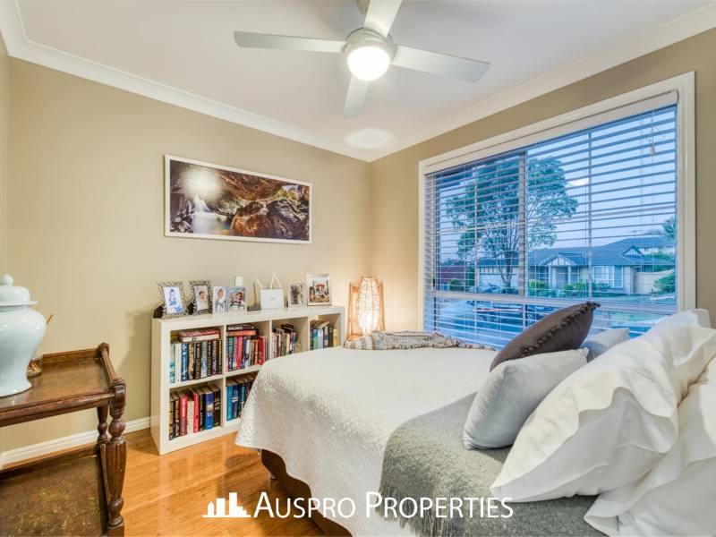 11 Cassia Place, Stretton, QLD 4116 Australia