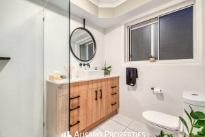 11 Cassia Place, Stretton, QLD 4116 Australia