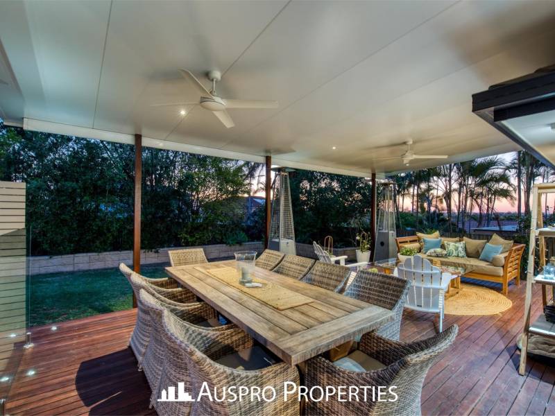 11 Cassia Place, Stretton, QLD 4116 Australia
