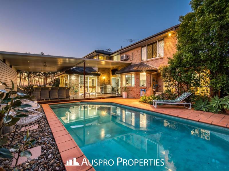 11 Cassia Place, Stretton, QLD 4116 Australia