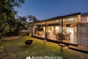 11 Cassia Place, Stretton, QLD 4116 Australia