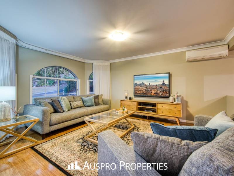 11 Cassia Place, Stretton, QLD 4116 Australia