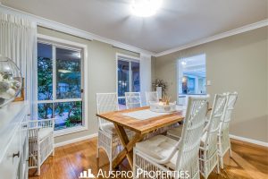 11 Cassia Place, Stretton, QLD 4116 Australia