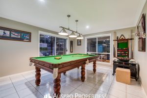 11 Cassia Place, Stretton, QLD 4116 Australia