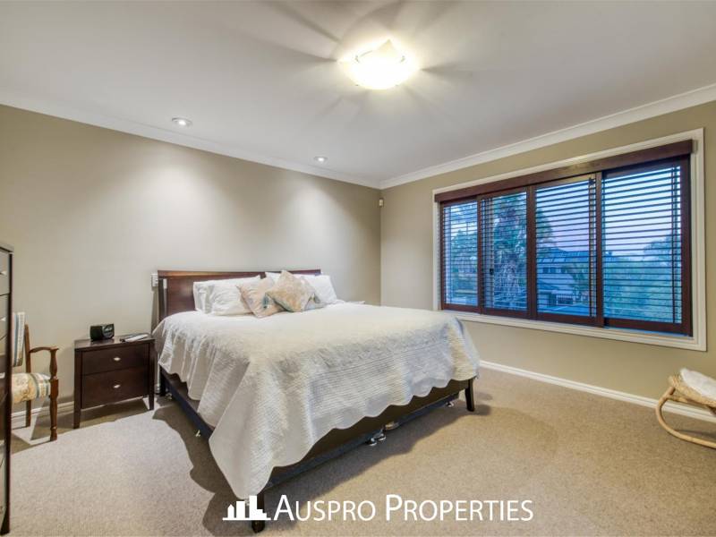 11 Cassia Place, Stretton, QLD 4116 Australia