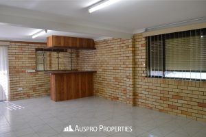 398 Warrigal Rd, Eight Mile Plains , QLD 4113 Australia