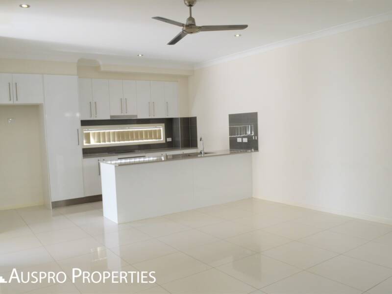 2/34 Tudor Street, Mt Gravatt, QLD 4122 Australia