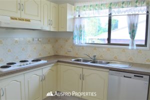 398 Warrigal Rd, Eight Mile Plains , QLD 4113 Australia