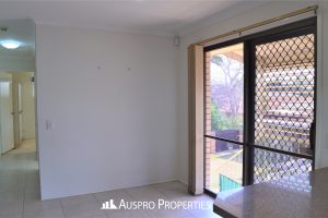 398 Warrigal Rd, Eight Mile Plains , QLD 4113 Australia