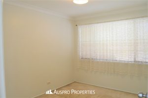 398 Warrigal Rd, Eight Mile Plains , QLD 4113 Australia