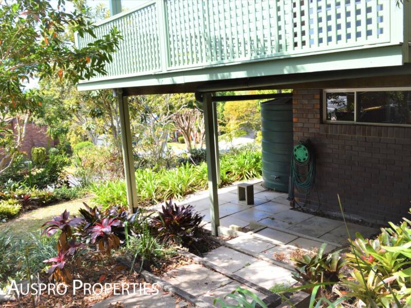 18 Firthshire St, Mansfield, QLD 4122 Australia