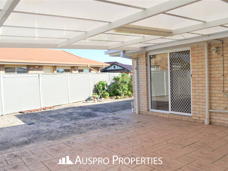 145 Ulinga Crescent, Parkinson, QLD  4115 Australia