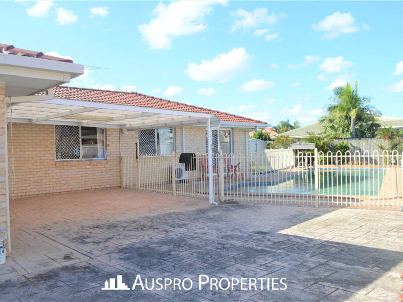 145 Ulinga Crescent, Parkinson, QLD  4115 Australia