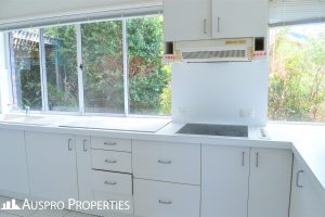18 Firthshire St, Mansfield, QLD 4122 Australia