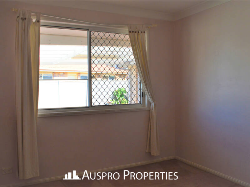 145 Ulinga Crescent, Parkinson, QLD  4115 Australia