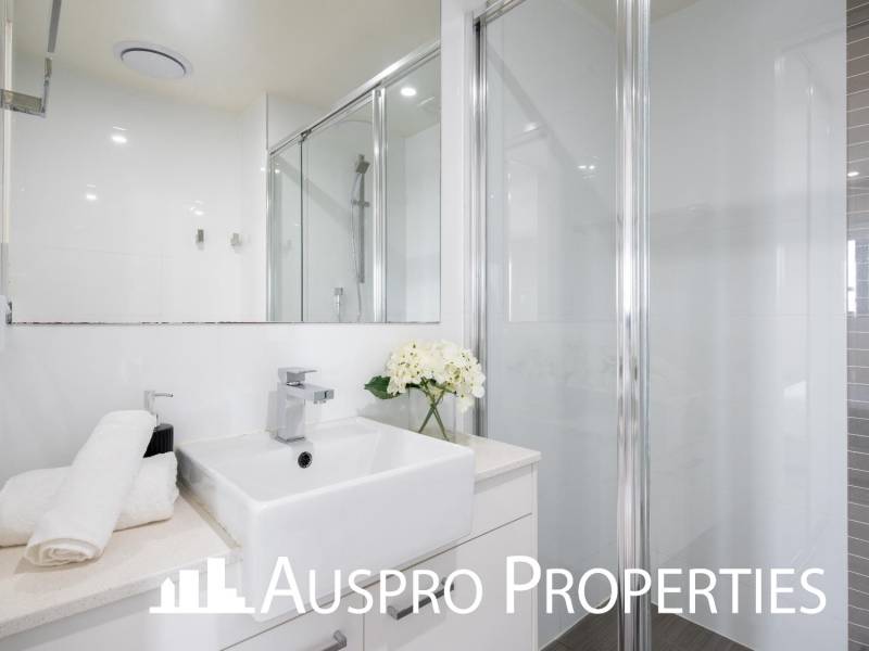 1315/5 Cremin St, Upper Mount Gravatt, QLD 4122 Australia