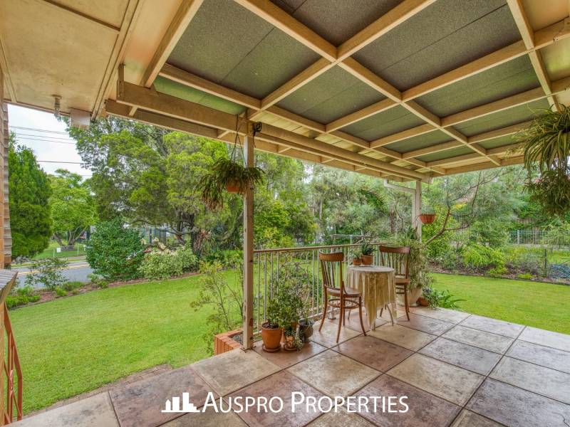 303 Warrigal, Eight Mile Plains , QLD 4113 Australia