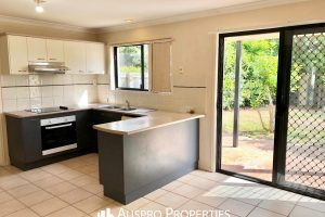 25/25 Buckingham St, Eight Mile Plains, QLD 4113 Australia