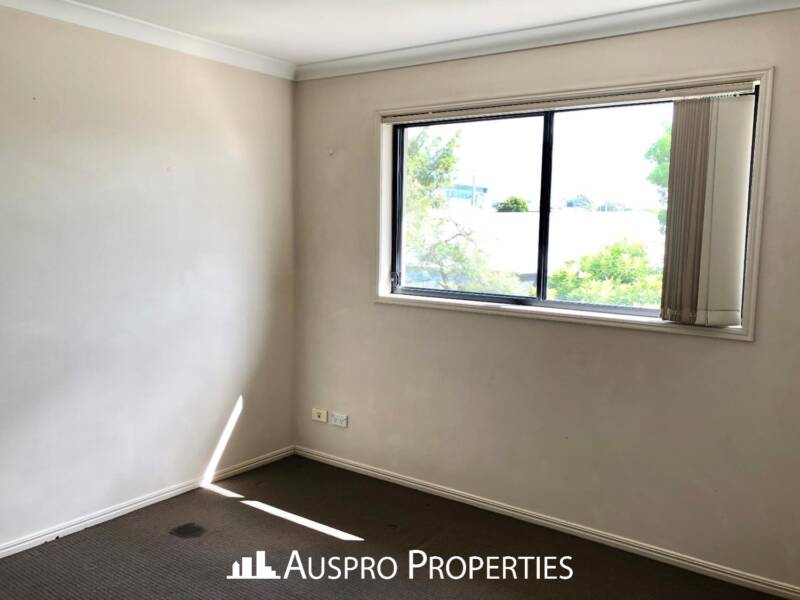 25/25 Buckingham St, Eight Mile Plains, QLD 4113 Australia