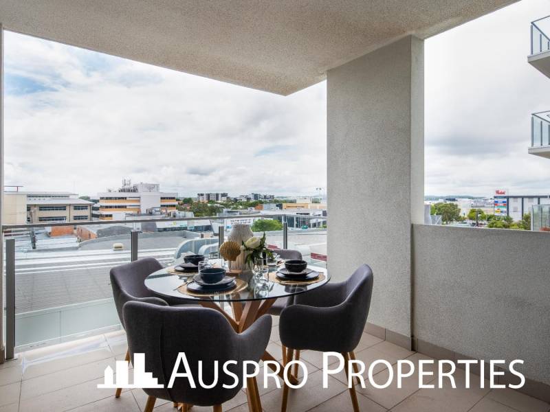 1315/5 Cremin St, Upper Mount Gravatt , Queensland 4122 Australia