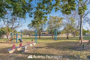 12 Tapioca St, Eight Mile Plains, QLD 4113 Australia