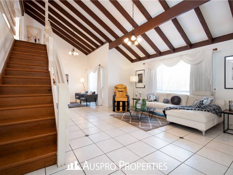 12 Tapioca St, Eight Mile Plains, QLD 4113 Australia