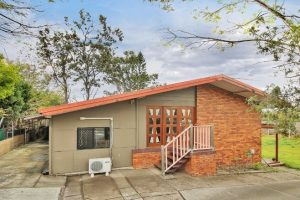 5 Warrigal Road, RUNCORN, QLD 4113 AUSTRALIA