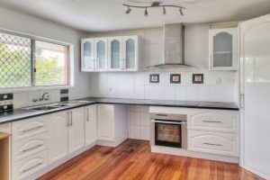 5 Warrigal Road, RUNCORN, QLD 4113 AUSTRALIA