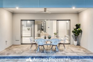 36 Hawthorn Circuit, Stretton, QLD 4116