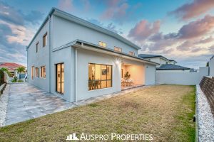 36 Hawthorn Circuit, Stretton, QLD 4116