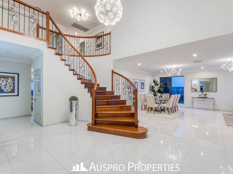 36 Hawthorn Circuit, Stretton, QLD 4116