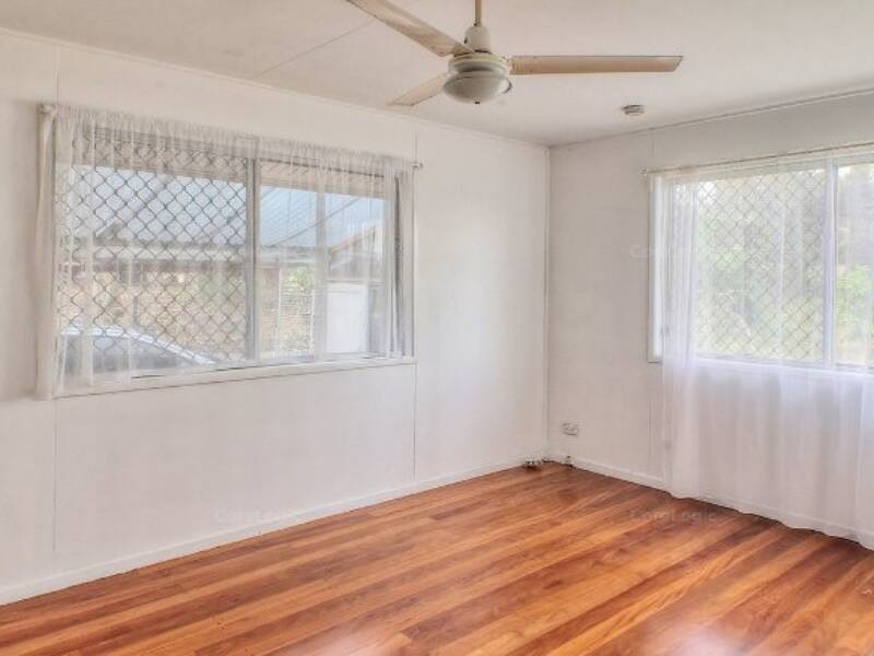 5 Warrigal Road, RUNCORN, QLD 4113 AUSTRALIA