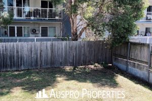 12 Le Grand Street, Macgregor, Queensland 4109 Australia